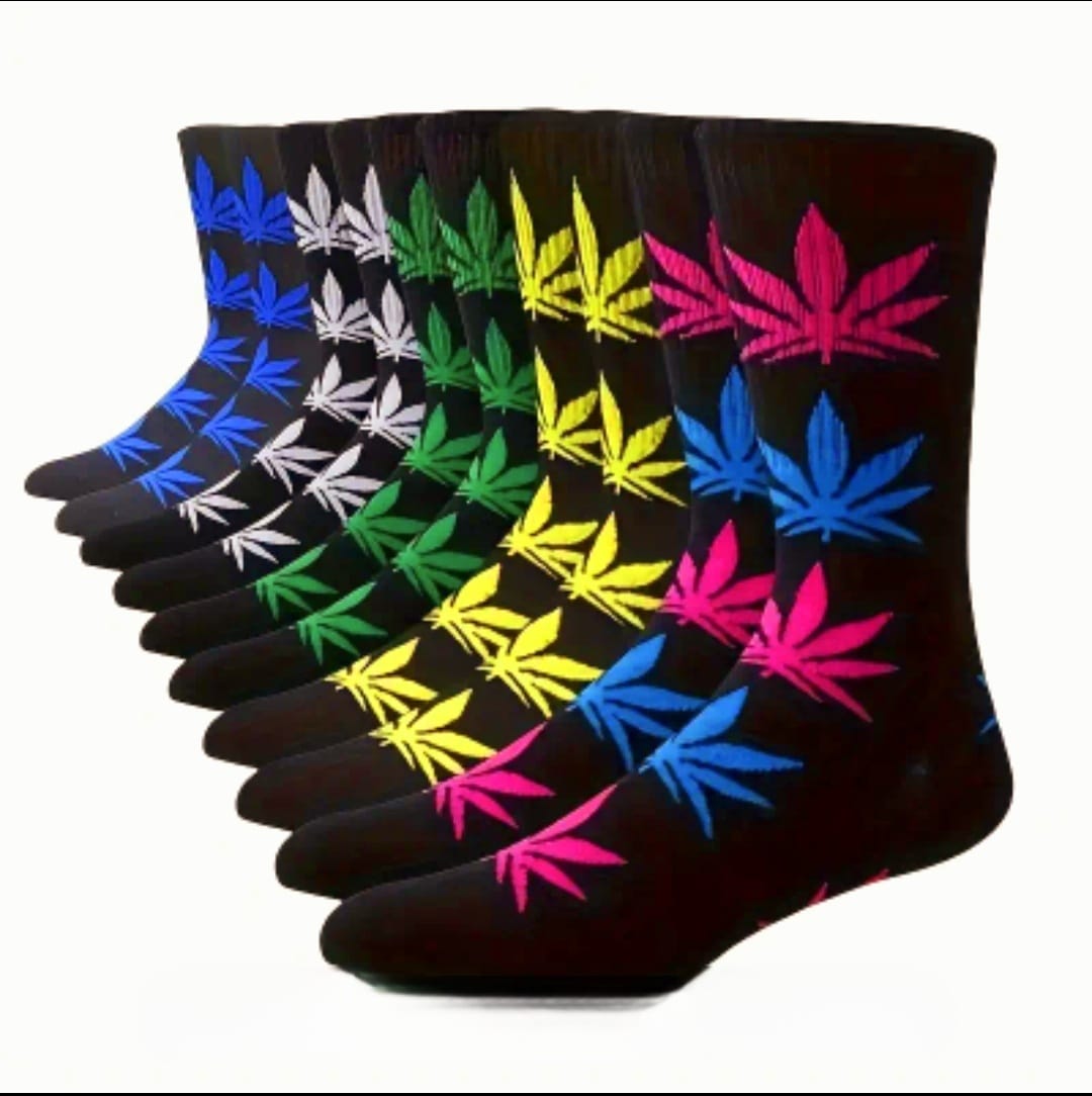 Men's Leaf Pattern Crew Socks