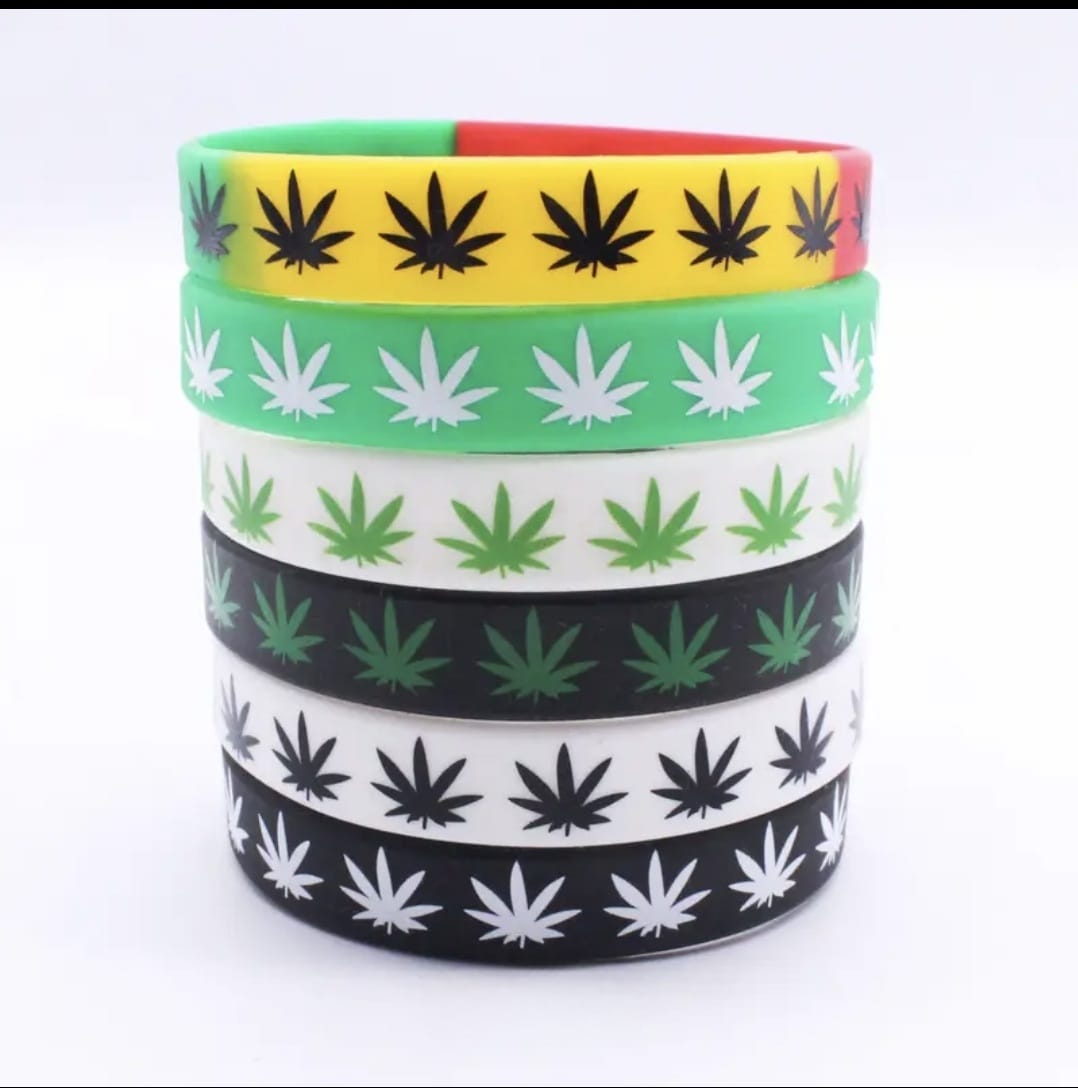 Cannabis pattern Bracelets (6pcs)